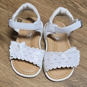 White Kids Sandals Heart Design Sz 5